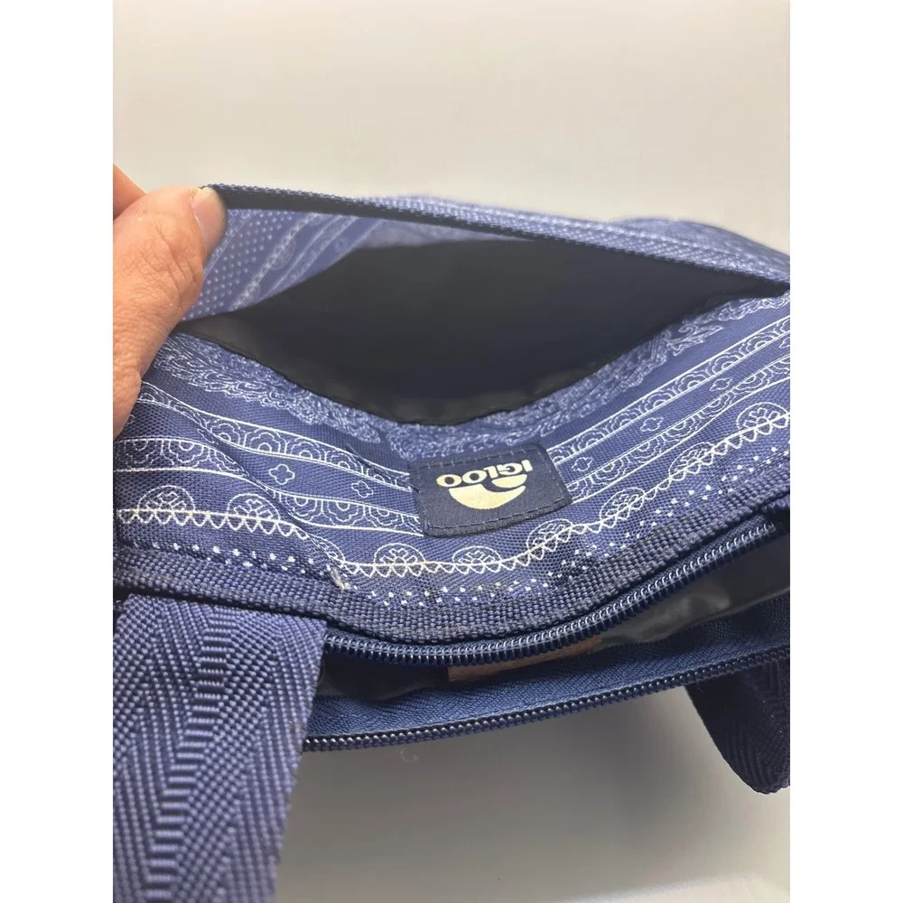 Igloo Insulated Lunch Tote Bag Blue Paisley Pattern Soft Side Cooler 9 Can‎